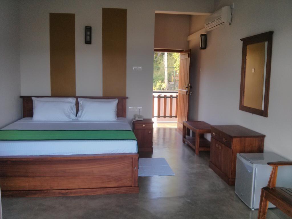 Lotus Villa Holiday Resort Matara Ruang foto