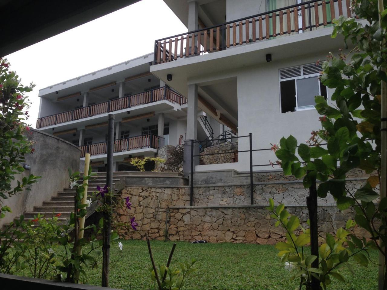 Lotus Villa Holiday Resort Matara Bagian luar foto